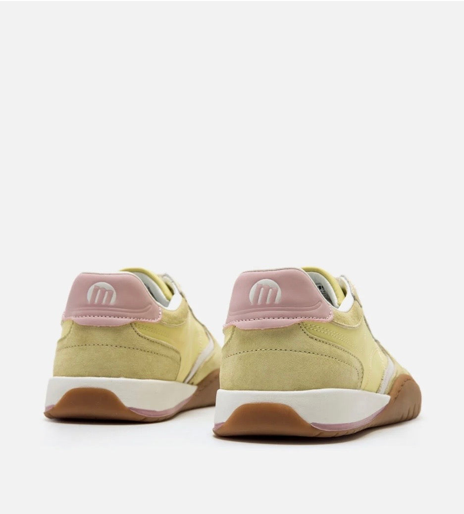 Deportivo Barefoot mujer Mustang free orbit amarillo mantequilla