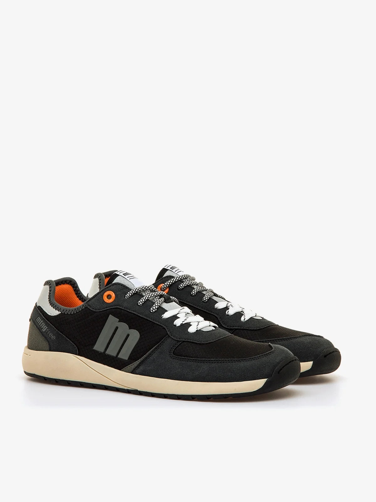 Zapatilla Barefoot Mustang Free Apolo negro