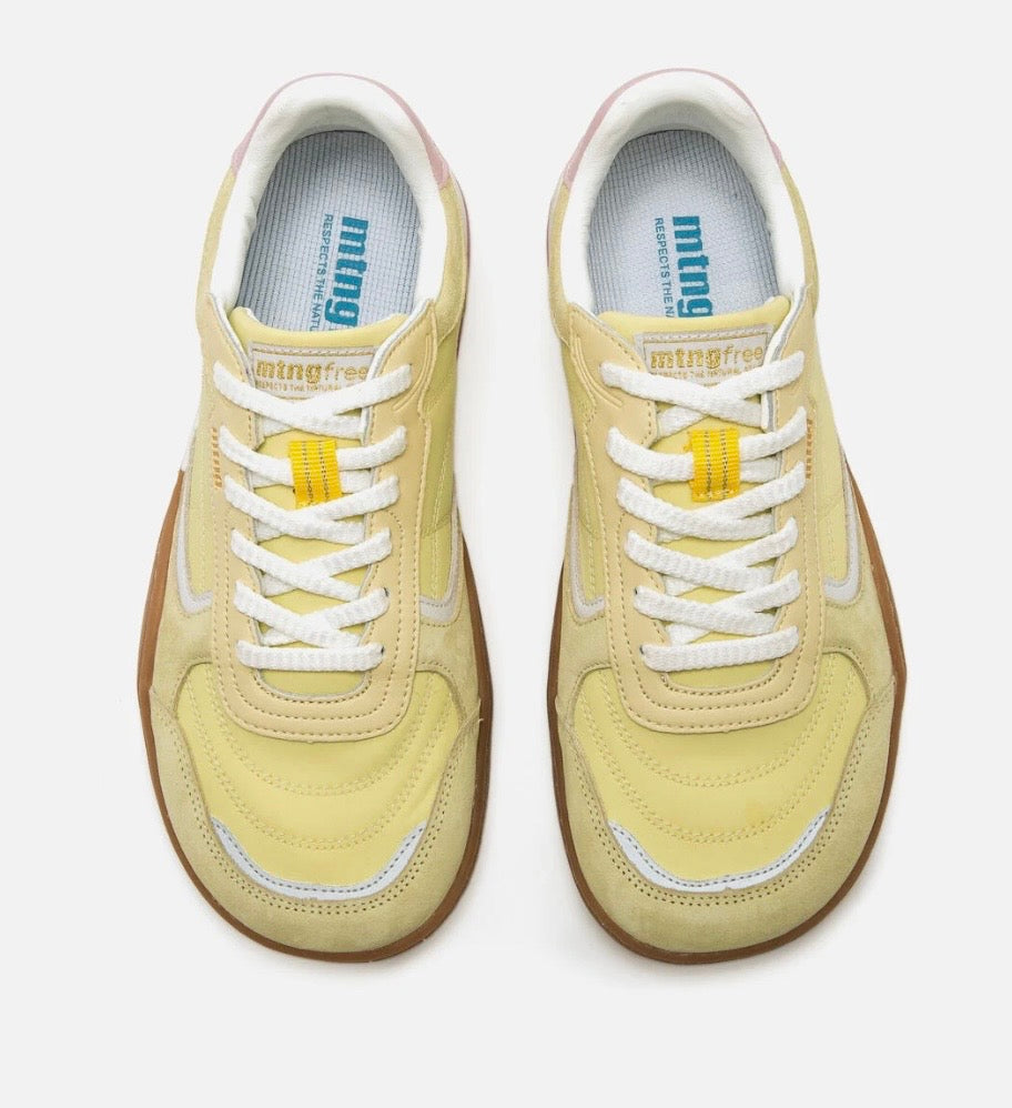 Deportivo Barefoot mujer Mustang free orbit amarillo mantequilla