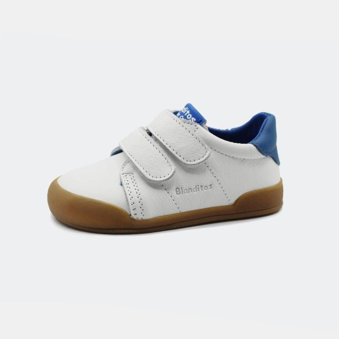 Deportivo niño\a Barefoot Londres Blanco y Azul Blanditos