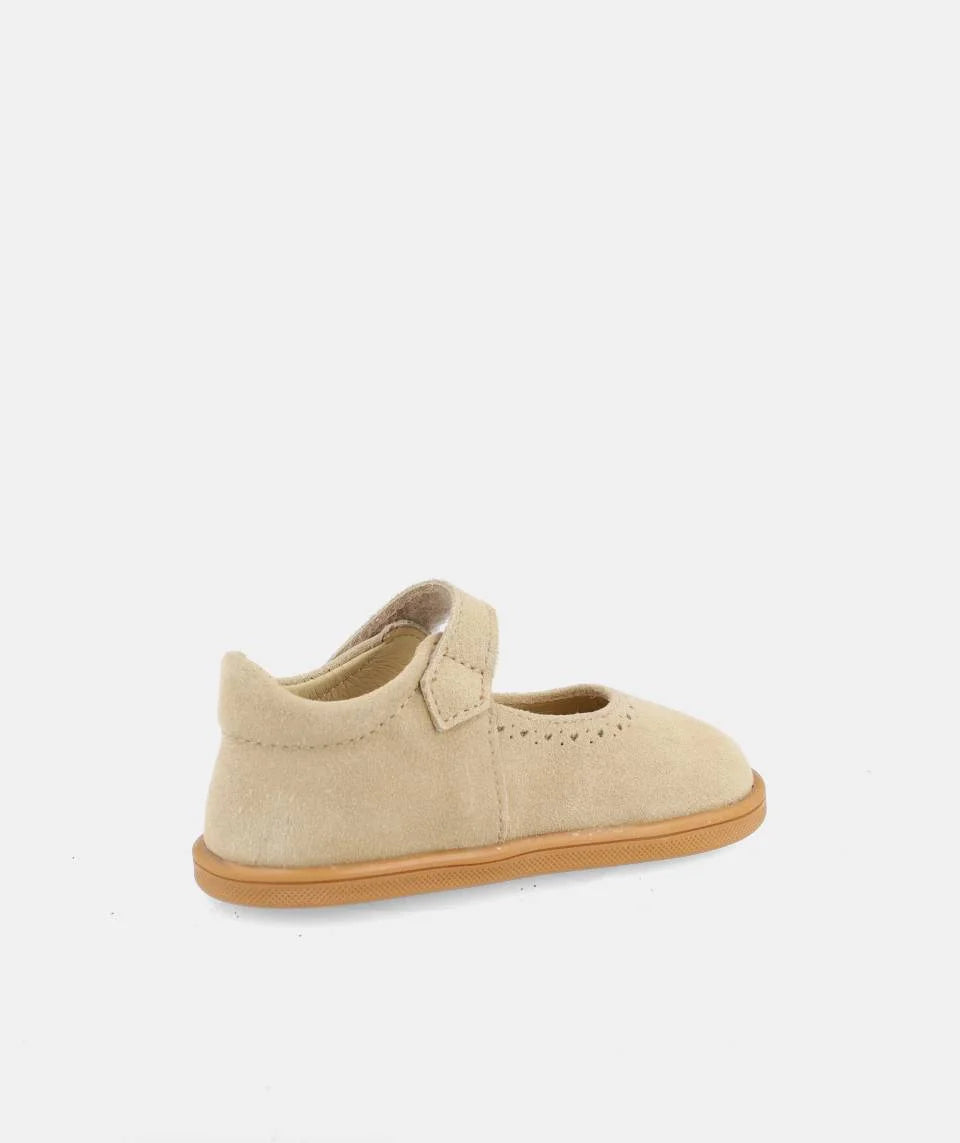 Merceditas Barefoot niña Arena Delhi Blanditos