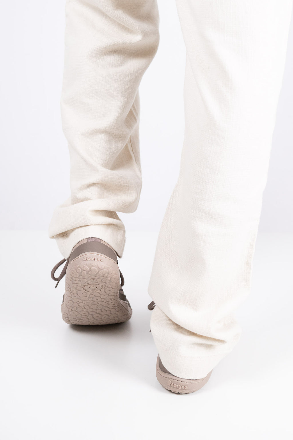 Deportiva Barefoot Mujer Sambas the Bambas Modelo Duna