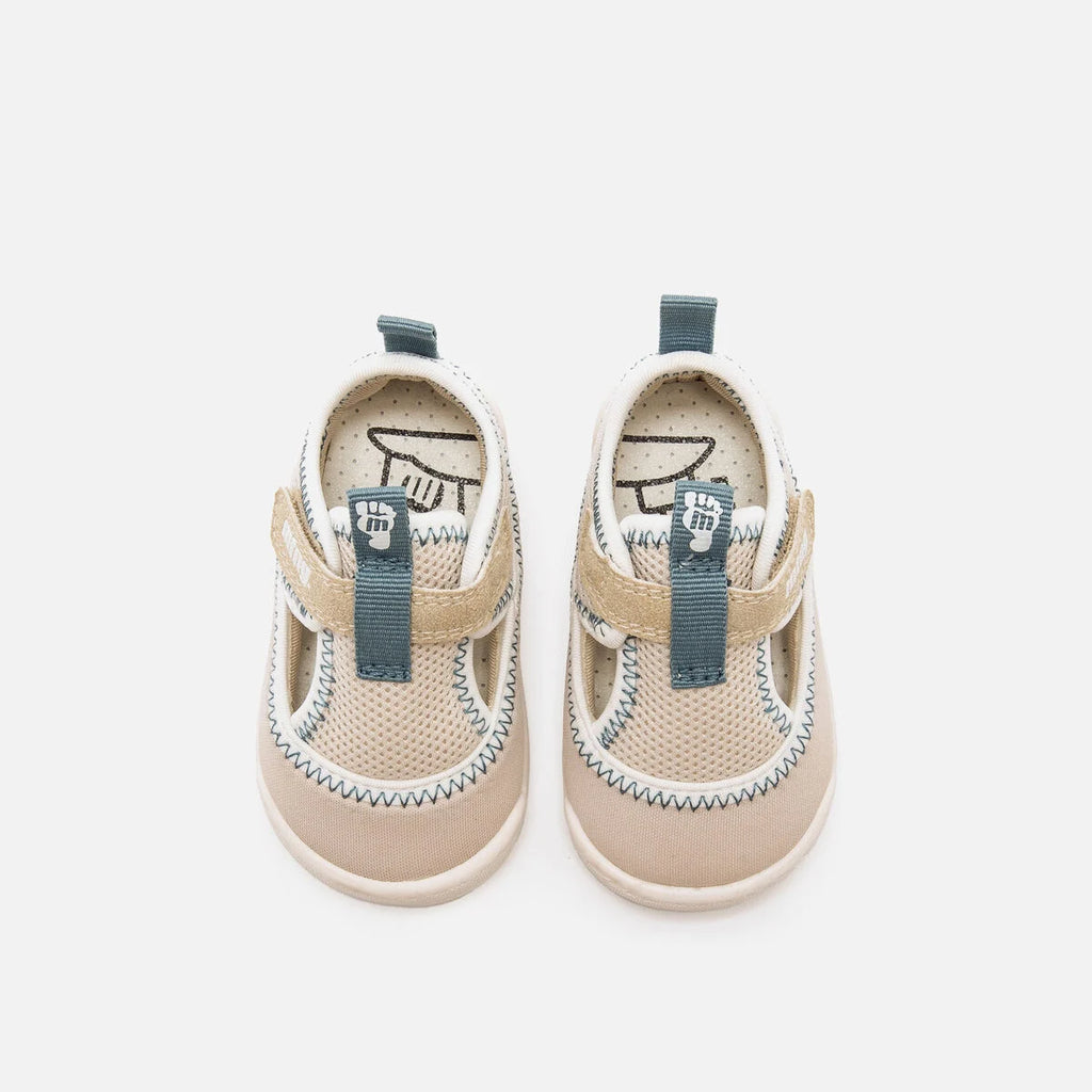 Sandalias Cangrejeras Barefoot Mustang free Beige y azul