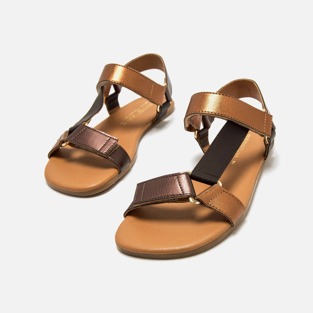 Sandalia Barefoot Mustang Cleo Bronce