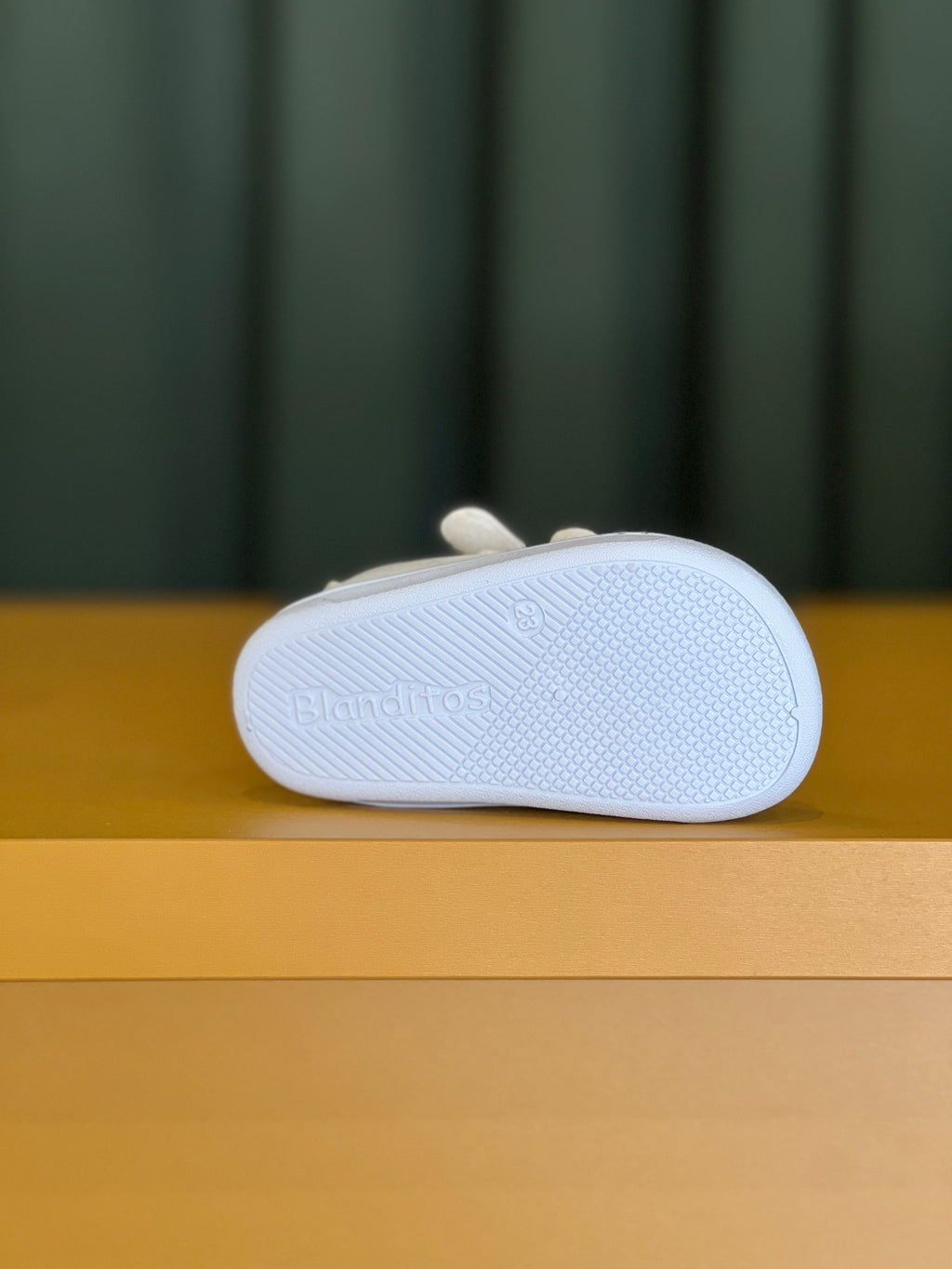 Blanditos Chyclid Blanco Deportiva Colegial Barefoot Respetuoso