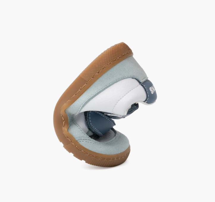 Deportivo Niño Barefoot Titanitos Celeste