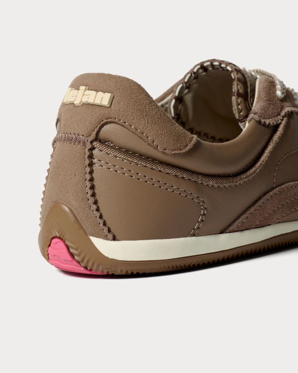 Zapatilla Barefoot Lejan modelo Sakura Brown