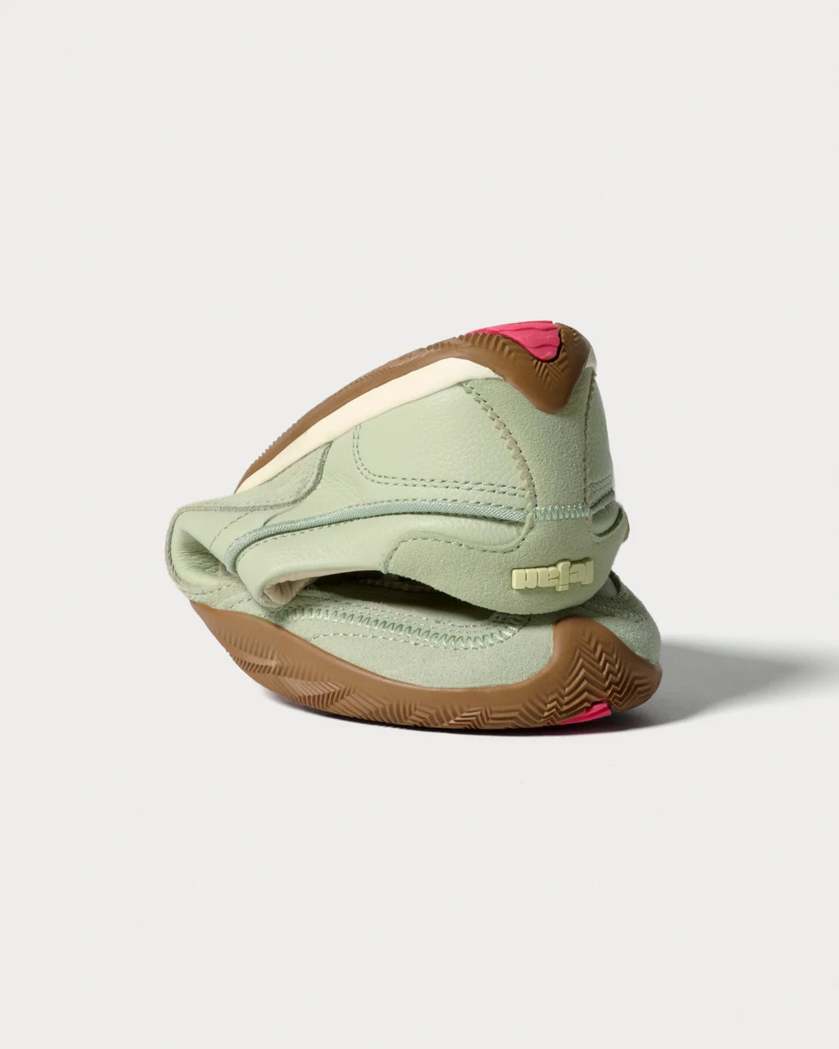 Zapatilla Barefoot Lejan modelo Sakura Mint