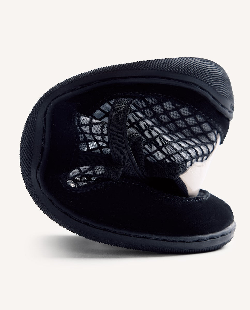 Mercedita Barefoot Negra Najonbe Gioseppo