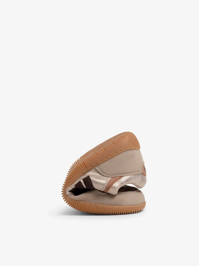 Zapatilla Mustang Free Aria Beig